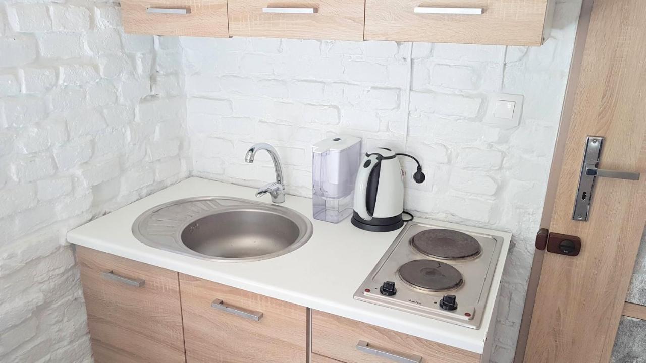 Fajne Stylowe Studio Z Aneksem Kuchennym Daire Poznań Dış mekan fotoğraf